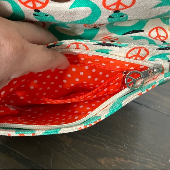 Bungalow 360 Vegan Natural Canvas Wristlet Seal Peace Sign Print Colorful Boho - Picture 4 of 7